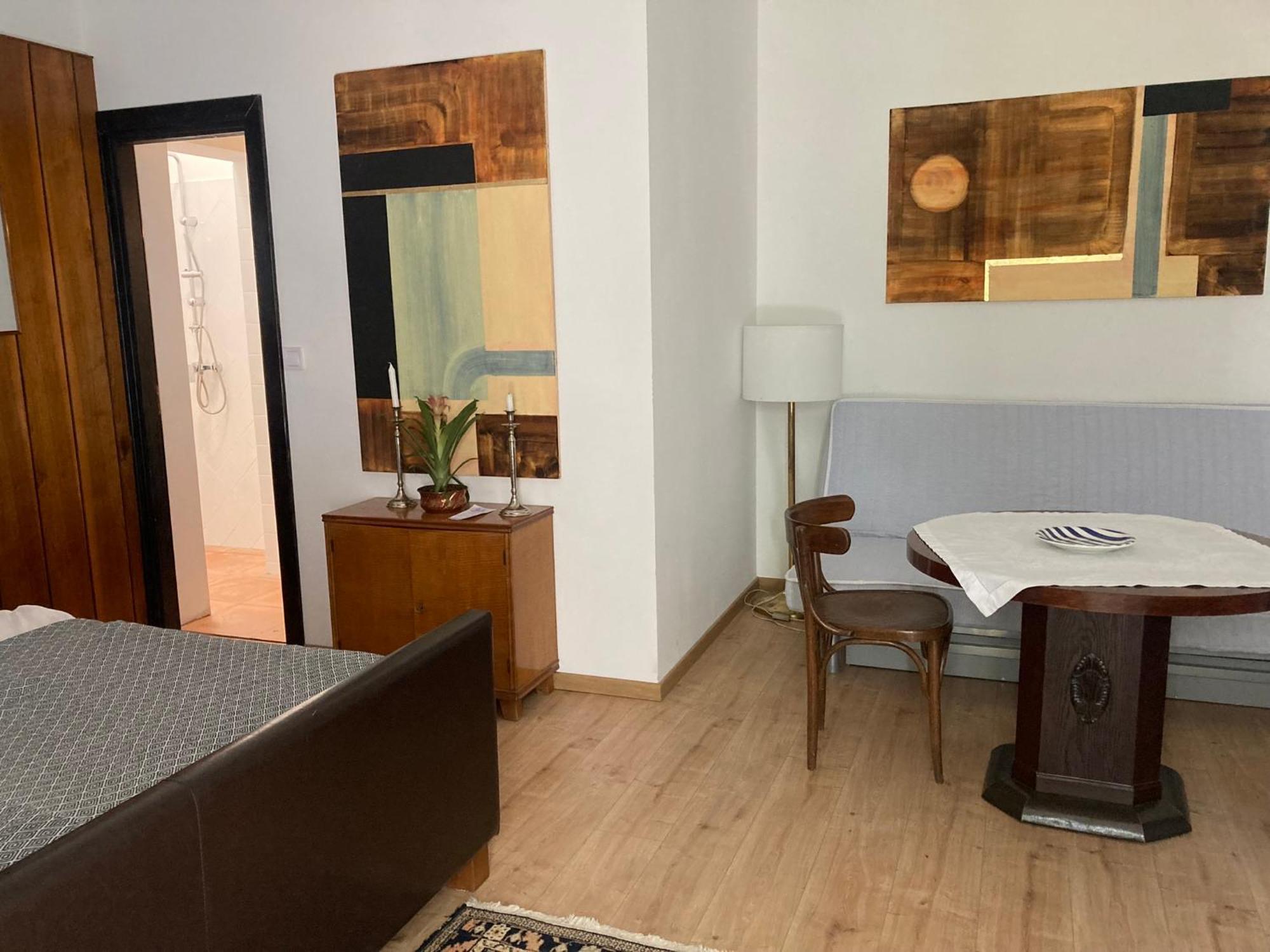 Medusa House Apartment เอสแตร์กอม ภายนอก รูปภาพ